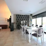 Con Parco E Piscina וילה *