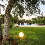 וילה Con Parco E Piscina סן מיקלה סלנטינו