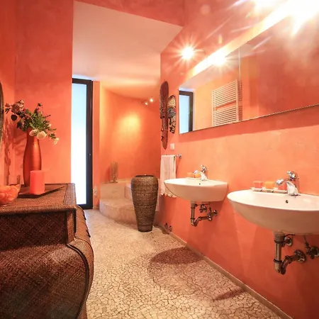 Con Parco E Piscina فيلة