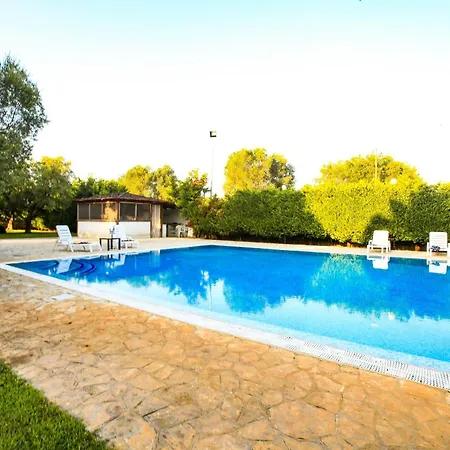 Con Parco E Piscina فيلة *
