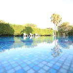 Villa Con Parco E Piscina