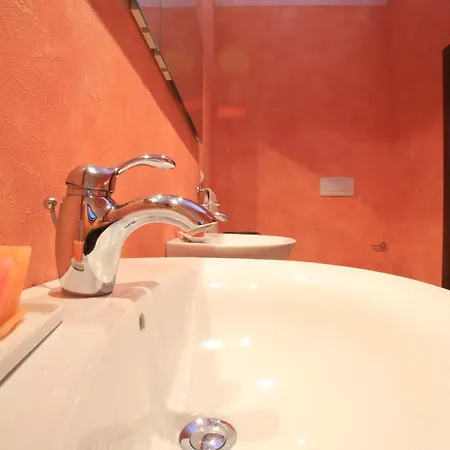 Vila Con Parco E Piscina *